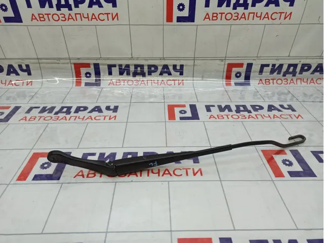 Поводок стеклоочистителя (Поводок дворника) передний левый Lada Vesta Cross 8450008571