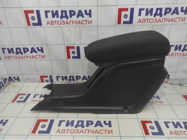 Подлокотник Lada Vesta