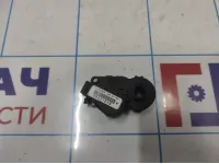 Моторчик заслонки отопителя Lada Vesta 8450039724
