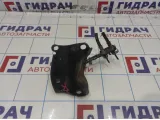 Кронштейн задней балки правый Lada Vesta 8450008091