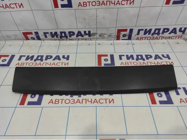 Обшивка двери багажника верхняя Lada Vesta 8450007778