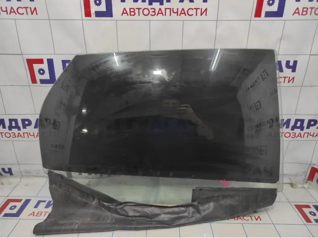 Стекло двери задней правой Lada Vesta