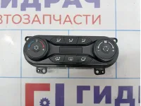 Блок управления отопителем Lada Vesta 8450007075