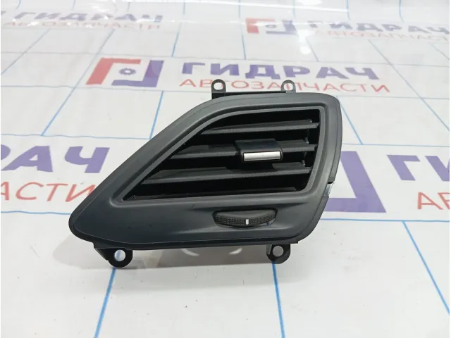 Дефлектор воздушный правый Lada Vesta 8450008777