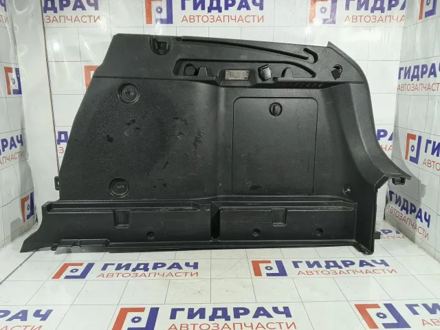 Обшивка багажника правая Lada Vesta 8450008871