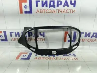 Рамка магнитолы Lada Vesta 8450007451