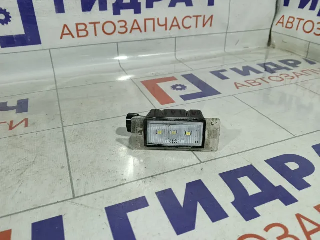 Фонарь подсветки номера Lada Vesta 1118371701002