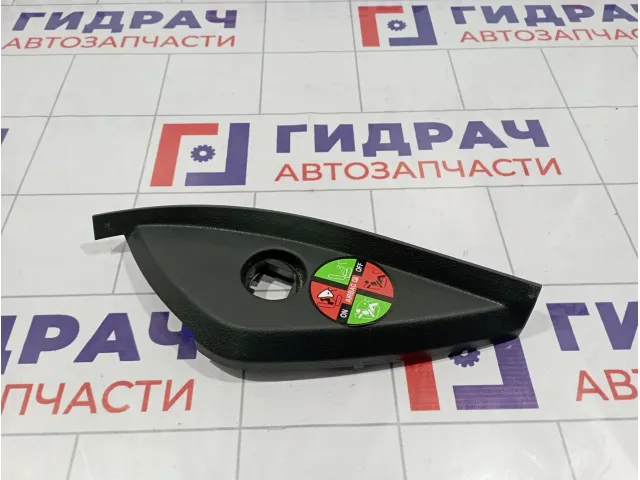 Накладка торпедо правая с торца Lada Vesta 8450006774