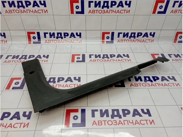 Накладка порога внутренняя передняя правая Lada Vesta 8450007253
