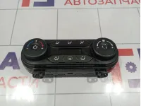 Блок управления отопителем Lada Vesta 8450007075
