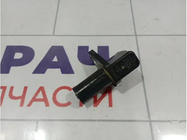 Датчик положения коленвала Lada Vesta 21120384701000
