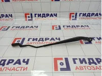 Поводок стеклоочистителя передний левый Lada Vesta 8450008571