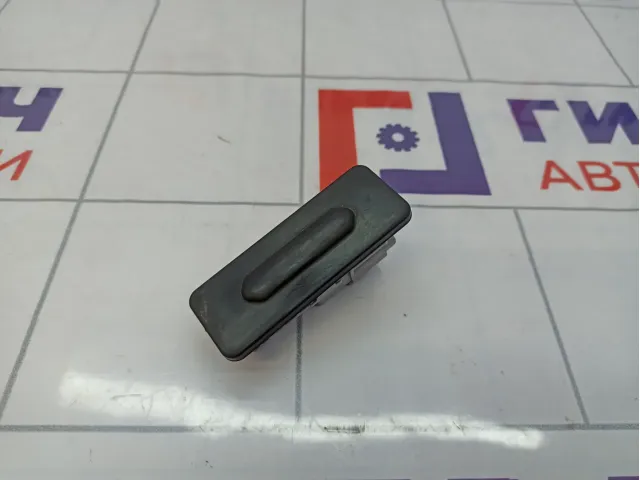 Кнопка открывания багажника Lada Vesta 906069264R