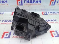 Корпус воздушного фильтра Lada Vesta 165006280R