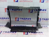 Дефлектор радиатора Lada Vesta 8450008157