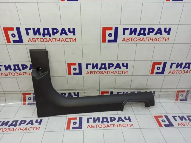 Накладка порога внутренняя передняя правая Lada Vesta 8450007253