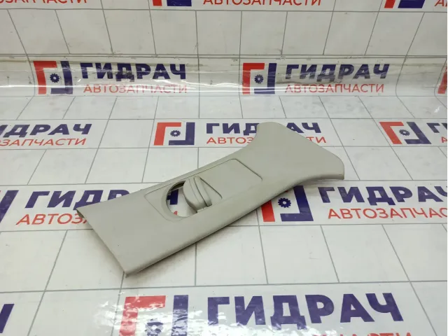 Обшивка стойки средней правой верхняя Lada Vesta 8450007555