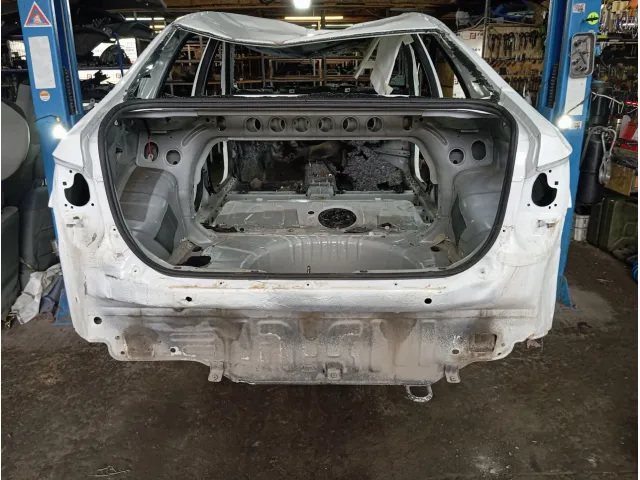 Панель задняя Lada Vesta