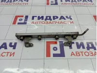 Топливная рампа (топливная рейка) Lada Vesta