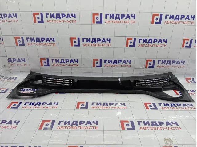 Решетка под лобовое стекло (Жабо) Lada Vesta 8450031192