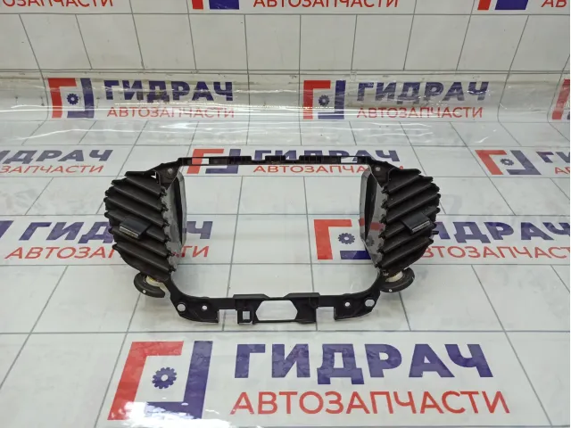 Дефлектор воздушный центральный Lada Vesta 8450007994