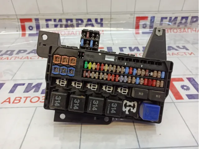Блок предохранителей Lada Vesta