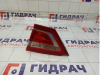 Фонарь задний внутренний правый Lada Vesta 8450006964