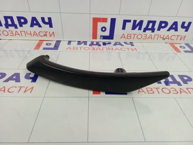 Накладка ручки внутренней правой Lada Vesta 8450007825