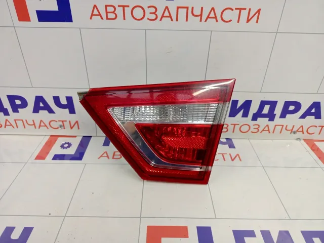 Фонарь задний внутренний правый Lada Vesta 8450006964