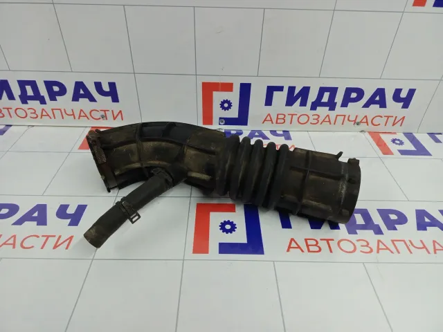 Патрубок воздушного фильтра Lada Vesta