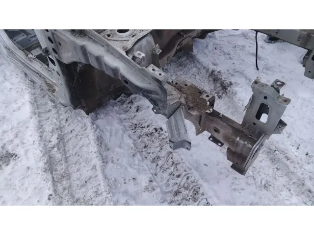 Лонжерон передний правый Lada Vesta