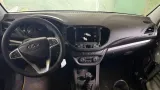 Автомобиль Lada Vesta  в разборе