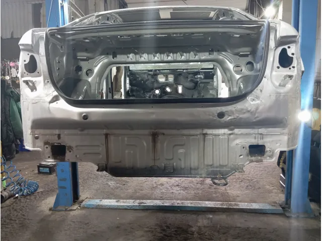 Панель задняя Lada Vesta