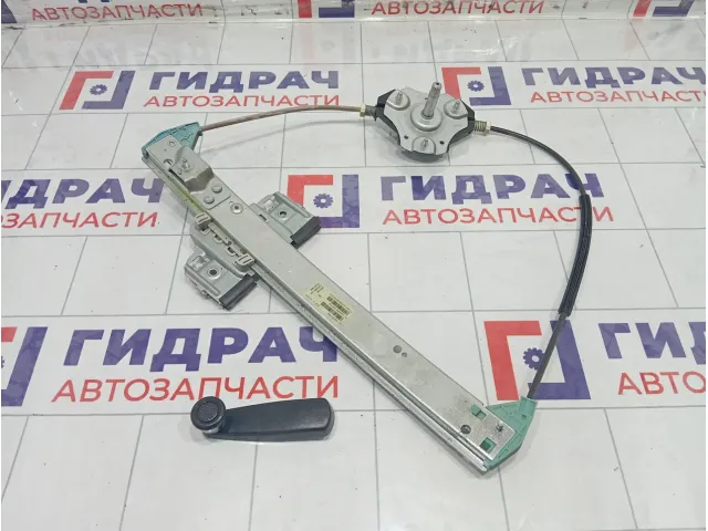 Стеклоподъемник механический задний правый Lada Vesta 8450007862