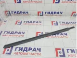 Накладка стекла переднего правого Lada Vesta 8450031736