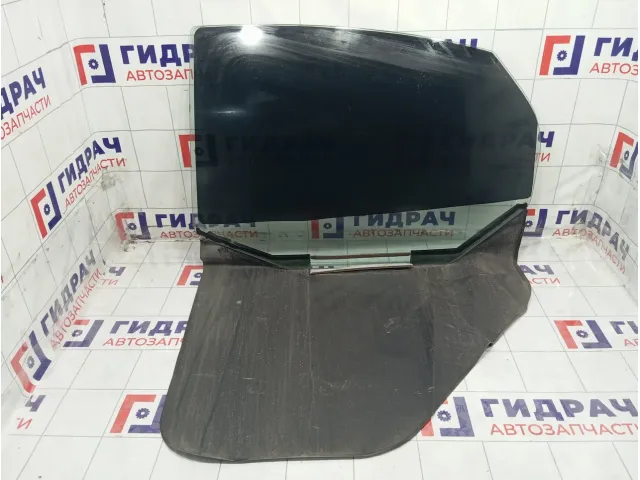 Стекло двери задней левой Lada Vesta 8450007834