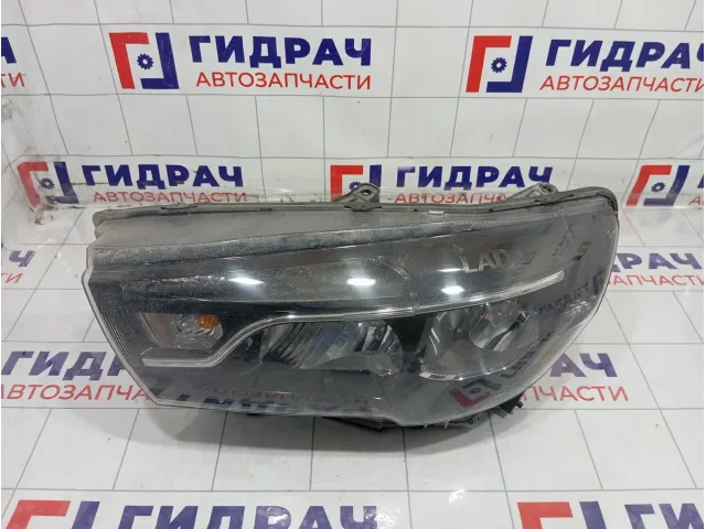 Фара левая Lada Vesta 8450006953