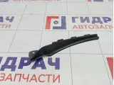 Накладка стеклоочистителей правая Lada Vesta 8450008088