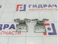 Петли двери передней правой Lada Vesta