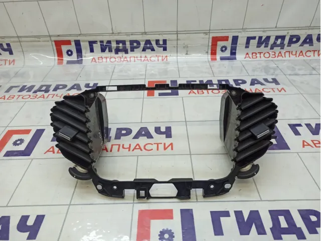 Дефлектор воздушный центральный Lada Vesta 8450007994