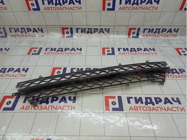 Решетка бампера переднего Lada Vesta 8450006674