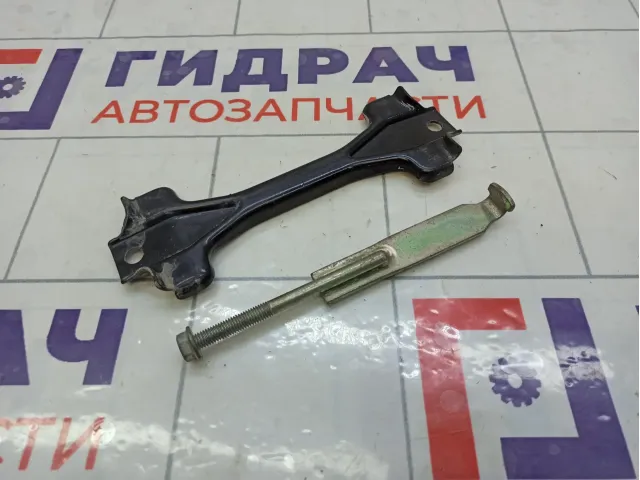 Кронштейн крепления аккумулятора (АКБ) Lada Vesta
