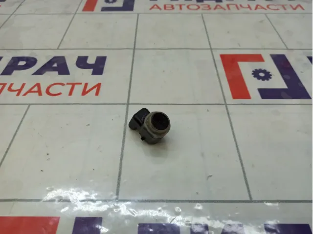 Датчик парковки Lada Vesta 284422728R