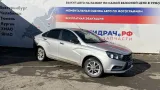 Автомобиль Lada Vesta  в разборе