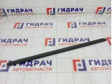 Уплотнитель стекла переднего правого Lada Vesta 8450007726
