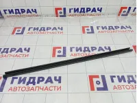 Уплотнитель стекла заднего правого Lada Vesta 8450007854