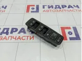 Блок управления стеклоподъемниками Lada Vesta 8450043487