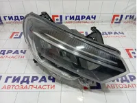 Фара правая Lada Vesta 8450040000