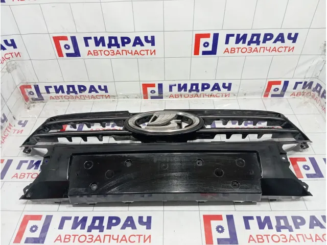 Решетка радиатора Lada Vesta 8450040049