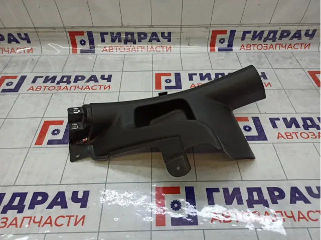 Накладка порога внутренняя задняя левая Lada Vesta 8450041656